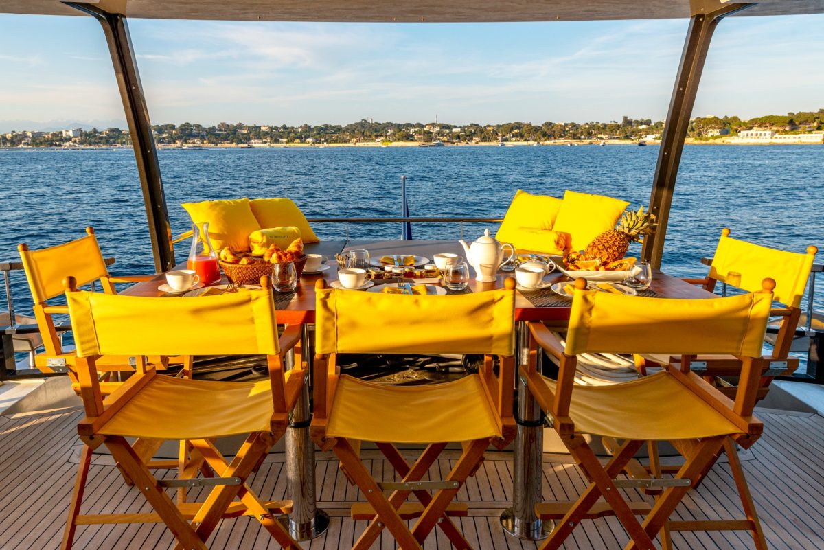 Quantum Aft Deck with a breakfast on the table